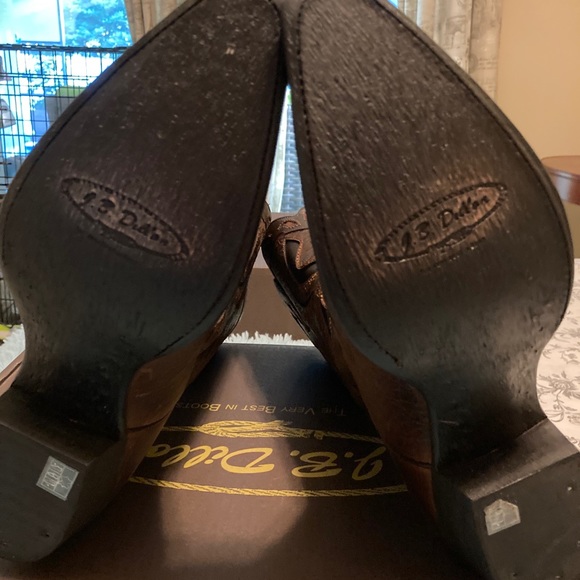 KICK A$S BOOTS!! - Picture 6 of 8